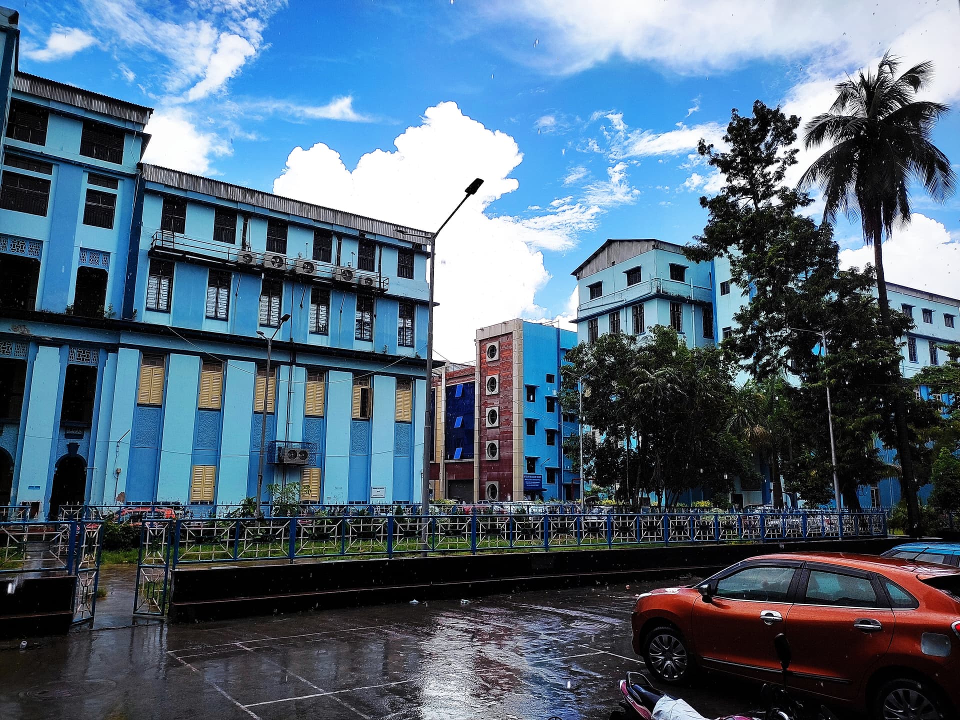 Calcutta National Medical College main building